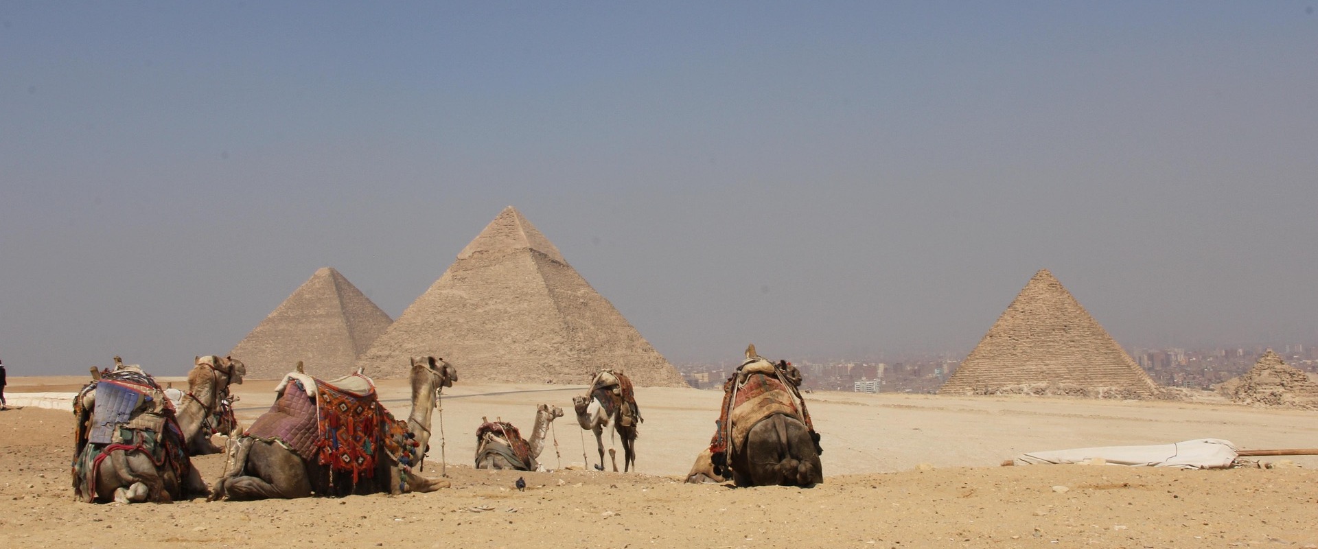 Pyramids of Giza Tour